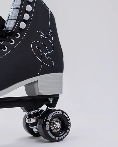 Rio Roller Signature Roller Skates Black